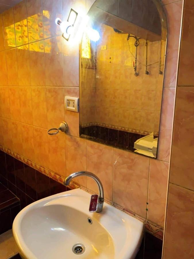 ش احمد عرابى المهندسين العجوزه الجيزه * Cairo